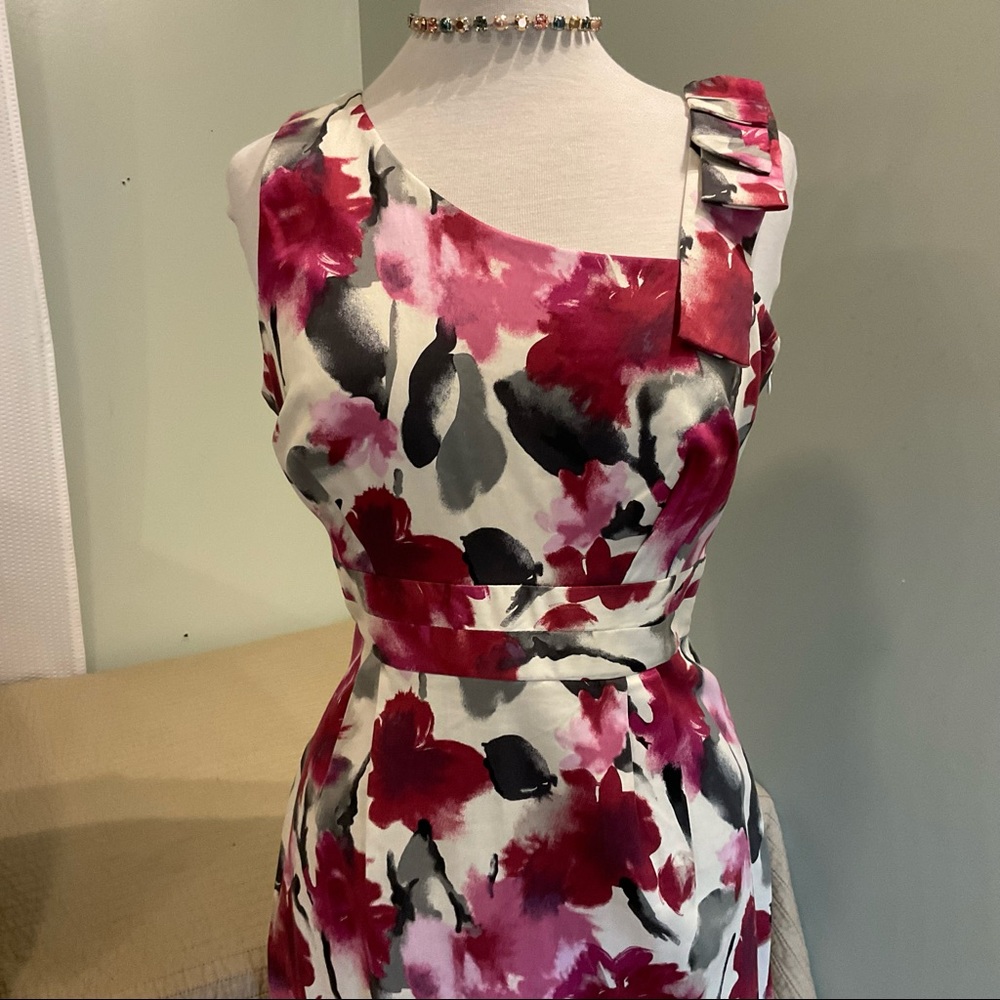 Roulette Dress - Size 10